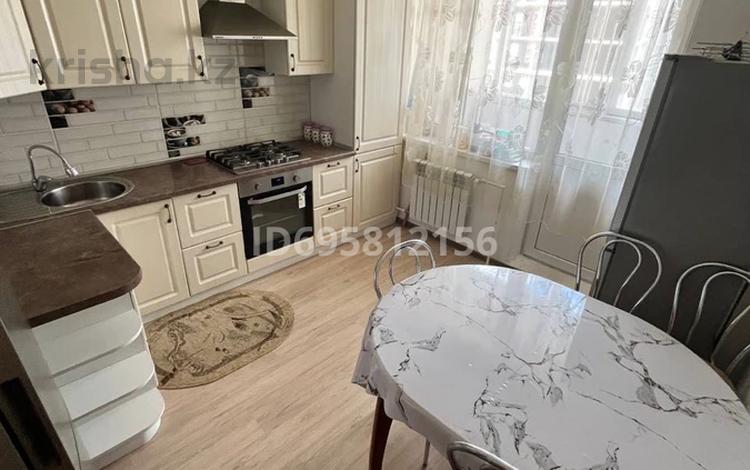 3-комнатная квартира, 80 м², 5/9 этаж, мкр. Зачаганск пгт, Монкеулы 105/1 за 29.5 млн 〒 в Уральске, мкр. Зачаганск пгт — фото 2