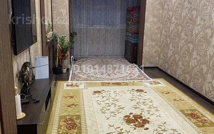 3-комнатная квартира · 70 м² · 4/5 этаж, 13-й мкр 37 за 20 млн ₸ в Актау — фото 2