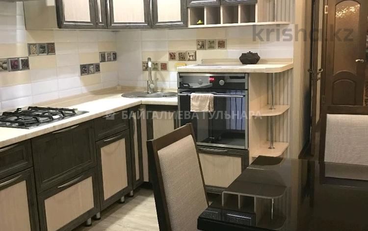 1-бөлмелі пәтер, 50 м², 9/10 қабат ай сайын, мкр Аксай-1 7, бағасы: 220 000 〒 в Алматы, Ауэзовский р-н — фото 6