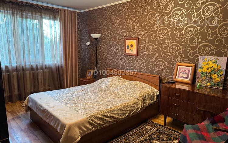 3-комнатная квартира · 61.4 м² · 1/5 этаж, Я. Гашека за 18.5 млн 〒 в Петропавловске — фото 2