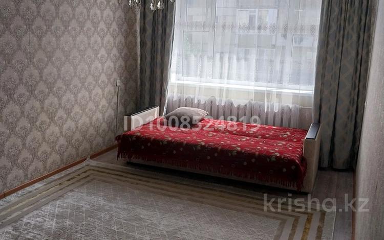 3-бөлмелі пәтер · 60 м² · 4/5 қабат, Абая 104, бағасы: 16 млн ₸ в Аркалыке — фото 2