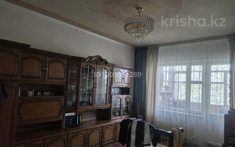 3-комнатная квартира · 64 м² · 5/5 этаж, Шестакович 27 — Брак и семья за 14.5 млн ₸ в Таразе — фото 2