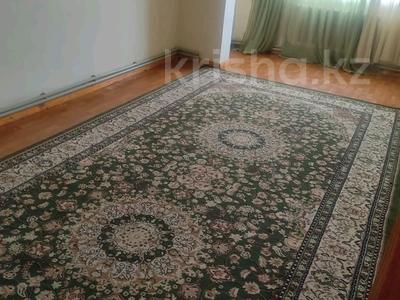 4-бөлмелі пәтер · 70 м² · 5/5 қабат, Рыскулова 2 — Школа МВД. ОҚИМЫЗ, бағасы: 140 000 ₸ в Шымкенте, Аль-Фарабийский р-н