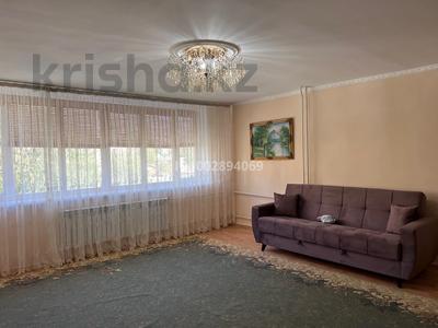 3-комнатная квартира · 98 м² · 3/5 этаж, 15-й мкр 19 за 200 000 〒 в Актау