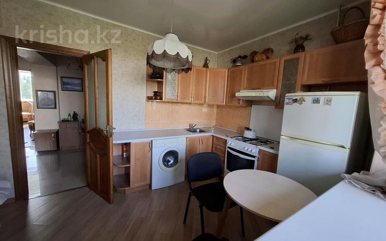 2-комнатная квартира · 55 м² · 4/5 этаж, мкр Мамыр-1 3 — Шаляпина момышулы за 270 000 ₸ в Алматы, Ауэзовский р-н — фото 2