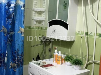 2-комнатная квартира · 43 м² · 5/5 этаж, 5 мкр 11 — Центр рядом колледж за 3.4 млн 〒 в Житикаре