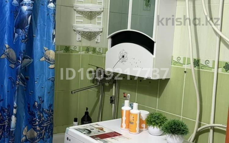2-бөлмелі пәтер · 43 м² · 5/5 қабат, 5 мкр 11 — Центр рядом колледж, бағасы: 3.4 млн ₸ в Житикаре — фото 2
