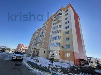 2-комнатная квартира, 76.4 м², 5/9 этаж, Есенберлина 6/2 за 24.5 млн 〒 в Усть-Каменогорске