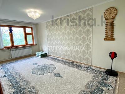 3-бөлмелі пәтер · 67.7 м² · 3/5 қабат, мкр. Алтын орда, Ул. Рыскулова 200 — Молдагулова-Рыскулова, бағасы: 20 млн ₸ в Актобе