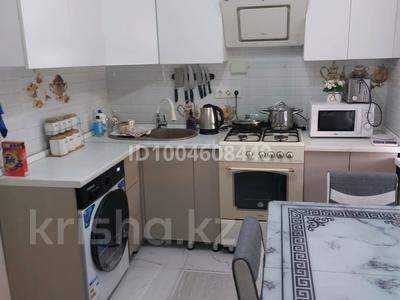 2-комнатная квартира · 40 м² · 3/3 этаж, Ауэзова 128 — Атакент за 18 000 ₸ в Алматы, Бостандыкский р-н