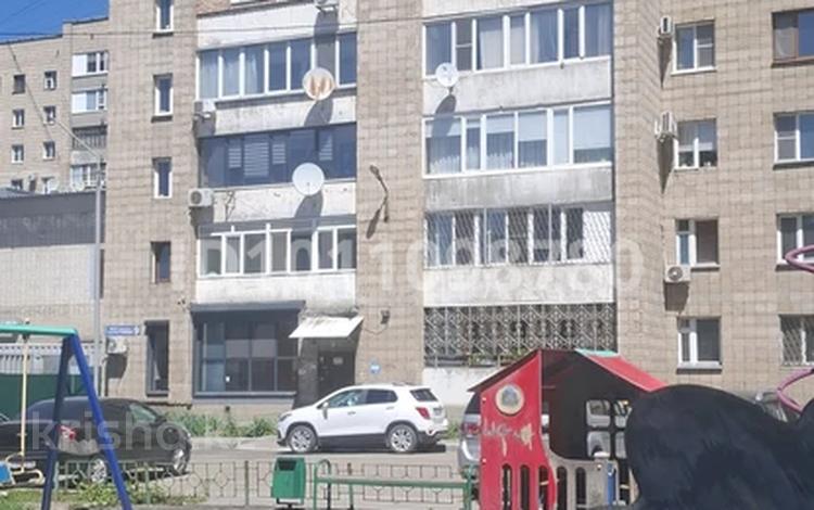 3-комнатная квартира · 61.3 м² · 7/9 этаж, ПРОСПЕКТ ПОБЕДЫ 9 — Находится около Этнографического музея-заповедника. за 33 млн ₸ в Усть-Каменогорске, Ульбинский — фото 54