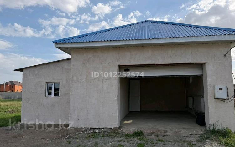 Жеке үй · 2 бөлме · 90 м² · 10 жүзд., Шалқар 22 — Амеля магазин, бағасы: 19 млн ₸ в Жибек Жолы — фото 2