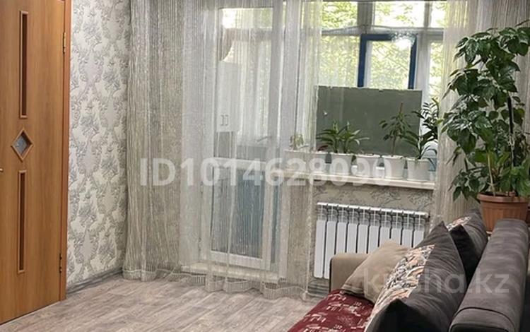 3-комнатная квартира · 47.9 м² · 2/5 этаж, Пришахтинск, Пришахтинск, 23й микрорайон 22 за 14.5 млн ₸ в Караганде, Алихана Бокейханова р-н — фото 2