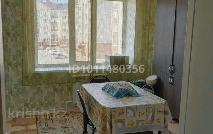 4-комнатная квартира · 94 м² · 3/5 этаж, мкр. Алтын орда, Халел досмухамедулы 9 — Халел досмухамедулы за 35 млн ₸ в Актобе — фото 2