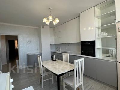 3-бөлмелі пәтер · 92 м² · 11/16 қабат, Юго-Восток ш/а., Шахтеров 52, бағасы: 40 млн ₸ в Караганде, Казыбек би р-н