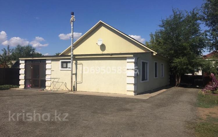 Отдельный дом · 4 комнаты · 150 м² · 5.4 сот., мкр Айгуль, Айгүл ш/а 396 — Шолохов-С.Тюленин за 31 млн ₸ в Уральске — фото 15