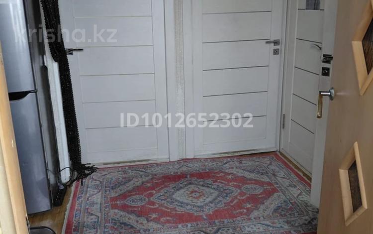 2-бөлмелі пәтер · 52 м² · 5/7 қабат, 4-й мкр 4 — Продам 2комнатную квартира квартира чистая уютная рядом школа садик море парк продаем срочно торг уместен за наличку уступка будет, бағасы: 11 млн ₸ в Актау — фото 2