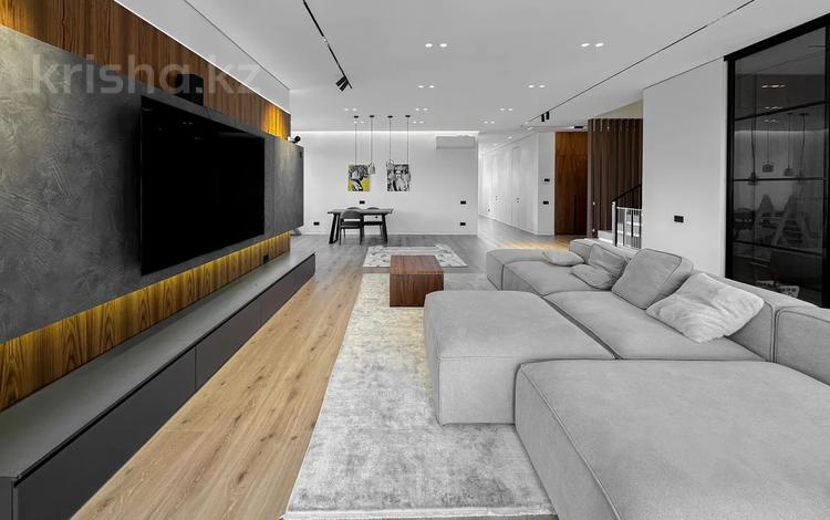 5-комнатная квартира · 320 м² · 10/10 этаж, Рубинштейна 21А за 460 млн ₸ в Алматы, Медеуский р-н — фото 2