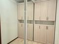4-комнатная квартира · 250 м² · 11/18 этаж, Туркестан 2 за 850 000 ₸ в Астане, Есильский р-н — фото 7