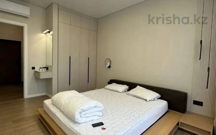 2-комнатная квартира · 56 м² · 7/18 этаж, Утепова 31 за 300 000 ₸ в Алматы, Бостандыкский р-н — фото 2