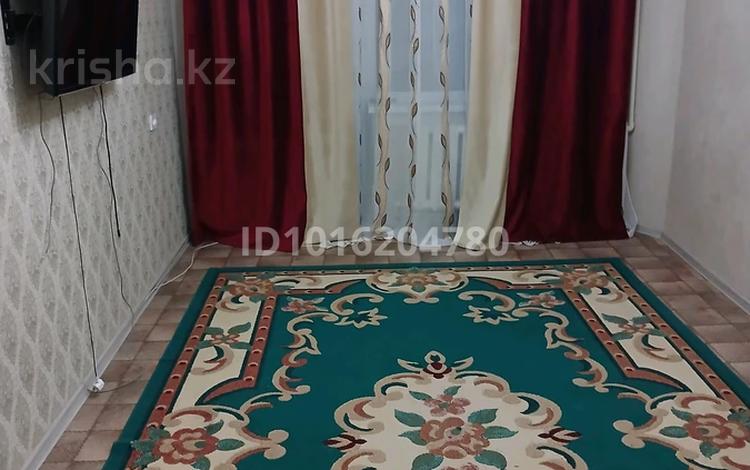 2 комнаты · 55 м² · 4/5 этаж, мкр Юго-Восток, Карбышева за 150 000 ₸ в Караганде, Казыбек би р-н — фото 2