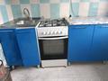 2-бөлмелі пәтер · 44 м² · 3/3 қабат, Мира 9 — В Центре возле рынка, бағасы: 2.7 млн ₸ в заводском — фото 2