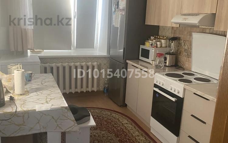 2-комнатная квартира · 62 м² · 5/10 этаж, Кенен әзирбаева 6/5 за 35 млн ₸ в Астане, Алматы р-н — фото 2
