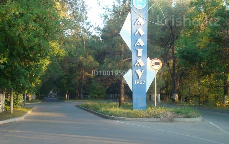 1-бөлмелі пәтер · 40 м² · 2/5 қабат, мкр Алатау (ИЯФ), Ибрагимова 18, бағасы: 17 млн 〒 в Алматы, Медеуский р-н — фото 2