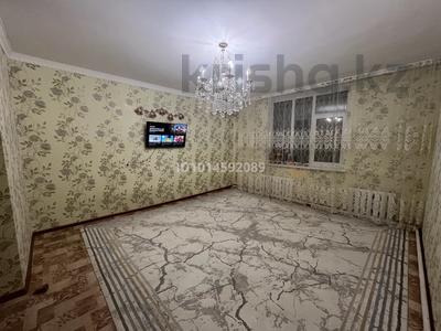 4-бөлмелі пәтер · 82.7 м² · 2/2 қабат, Геолог -ш/а., Ануарбек Аккулов 38, бағасы: 18 млн ₸ в Атырау, мкр Геолог