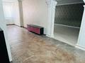 4-комнатная квартира · 110 м² · 1/9 этаж, Мкр «Самал» 8 за 400 000 ₸ в Астане, Сарыарка р-н