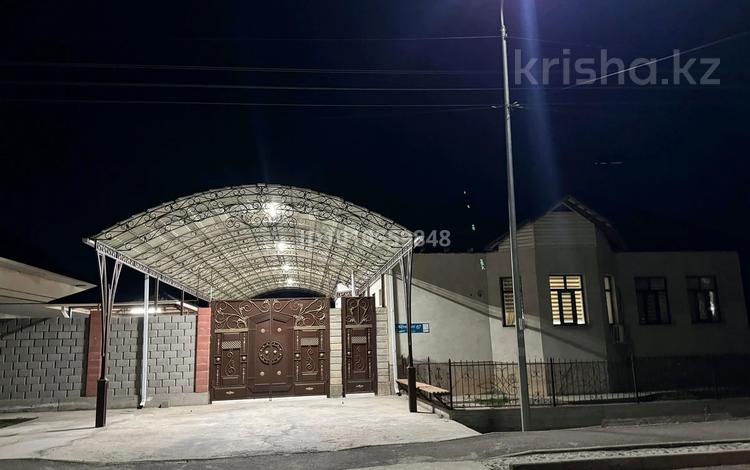 Дом · 5 комнат · 200 м², А. Жүйнекей 87 — Орталық за 50 000 ₸ в Туркестане — фото 13