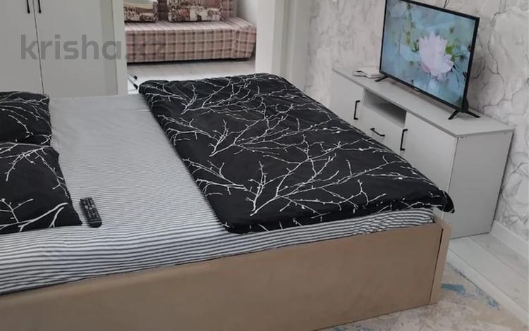 1-комнатная квартира · 50 м² · 3/4 этаж, Площадь Аль фараби 10 за 13 000 ₸ в Шымкенте — фото 4