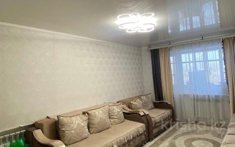 3-бөлмелі пәтер · 62 м² · 5/5 қабат, 15-шағынаудан, бағасы: 14.5 млн ₸ в Караганде, Алихана Бокейханова р-н — фото 2