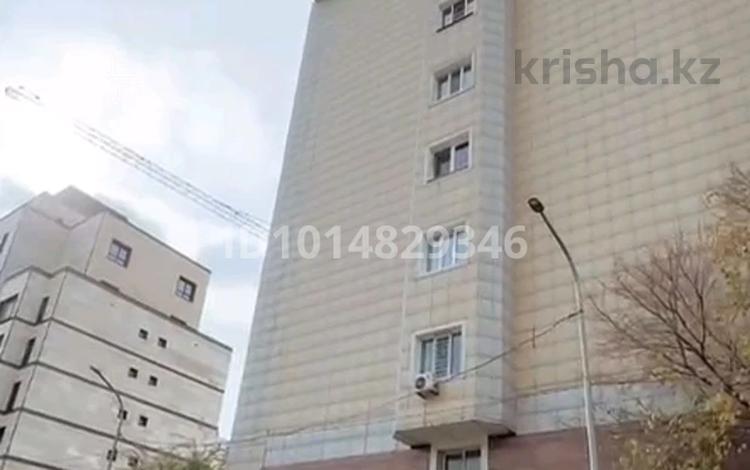 3-бөлмелі пәтер · 128.8 м² · 8/9 қабат, Кожамкулова, бағасы: 135 млн ₸ в Алматы, Алмалинский р-н — фото 2