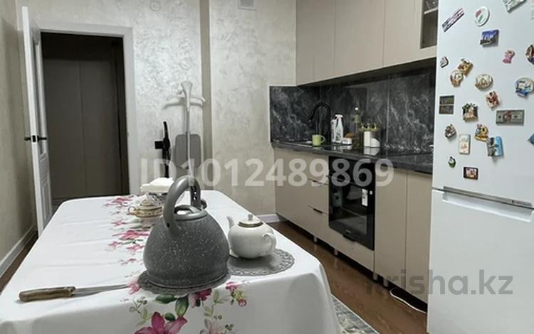 1-комнатная квартира · 45 м² · 1/12 этаж, мкр Акбулак, Дарабоз 7 за 30 млн ₸ в Алматы, Алатауский р-н — фото 2