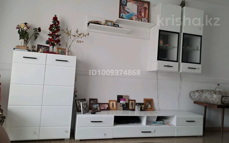 2-комнатная квартира · 54 м² · 2/5 этаж, Козбогарова 7д за 26 млн ₸ в Семее, Красный Кордон — фото 2