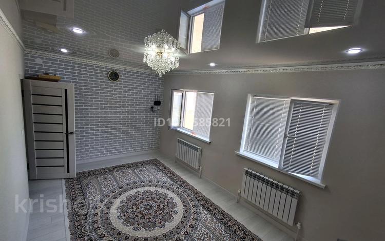 Отдельный дом · 3 комнаты · 100 м² · 9 сот., мкр Кайнар, 5 за 8 млн ₸ в Атырау — фото 2