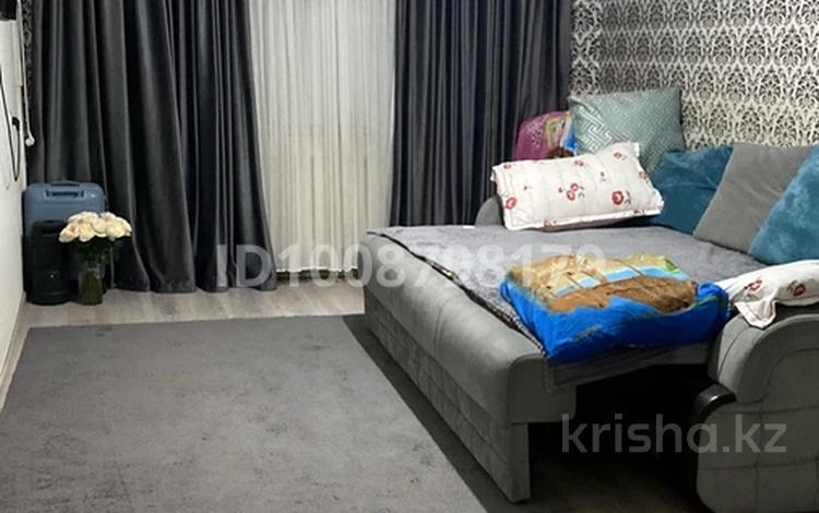 2-комнатная квартира · 58 м² · 5/5 этаж, 16-й микрорайон 10 — Рыскулова за 21 млн ₸ в Шымкенте, Аль-Фарабийский р-н — фото 2