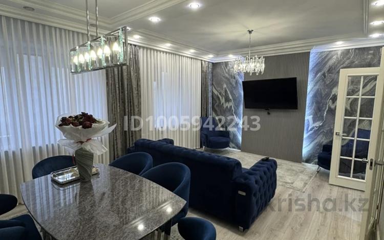 3-комнатная квартира · 80 м² · 3/9 этаж, Ткачева 22 за 50 млн 〒 в Павлодаре — фото 2