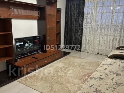 2-комнатная квартира · 65 м² · 8/9 этаж, Победы 18 — Ауэзова за 12 000 ₸ в Семее