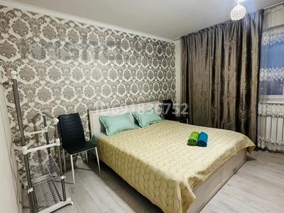 1-бөлмелі пәтер · 45 м² · 5/10 қабат, мкр Аксай-5 25, бағасы: 2 500 〒 в Алматы, Ауэзовский р-н