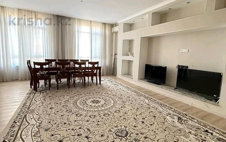 3-комнатная квартира · 140 м² · 6/6 этаж, Дулати 201а за 450 000 ₸ в Шымкенте, Аль-Фарабийский р-н — фото 2