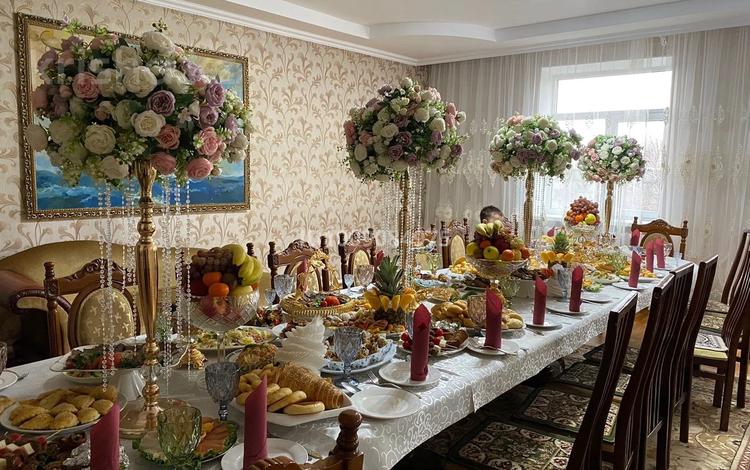 Дом · 4 комнаты · 450 м², Малайсары 38 — По Алимжанова за 90 000 〒 в Талдыкоргане, мкр Жетысу — фото 2