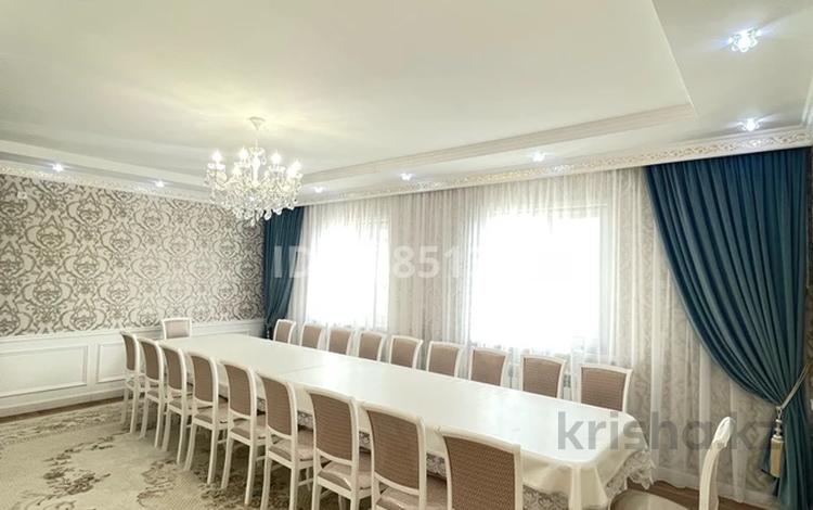 Отдельный дом · 6 комнат · 200 м² · 10 сот., пгт Балыкши, Акжайык за 36 млн 〒 в Атырау — фото 2