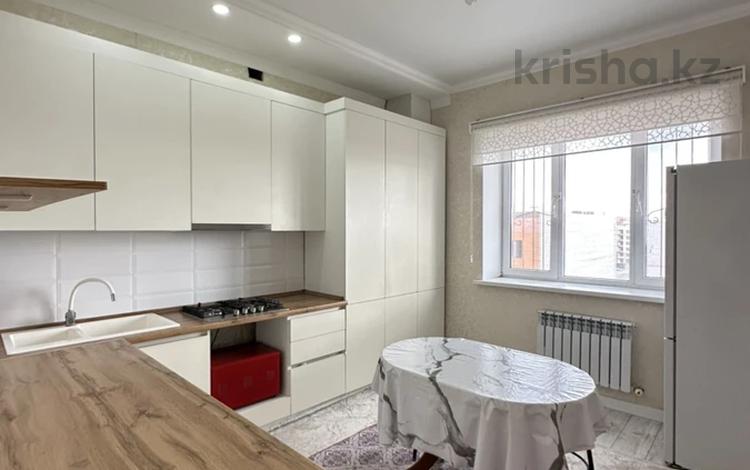 2-комнатная квартира · 80 м² · 5/6 этаж, мкр. Алтын орда за 22.5 млн ₸ в Актобе — фото 2