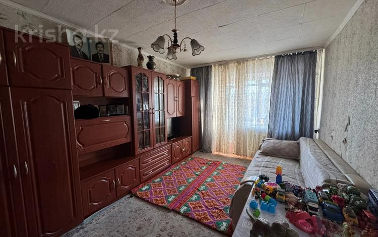 3-бөлмелі пәтер · 60 м² · 4/5 қабат, ул. Пичугина, бағасы: 17.8 млн ₸ в Караганде, Казыбек би р-н — фото 6