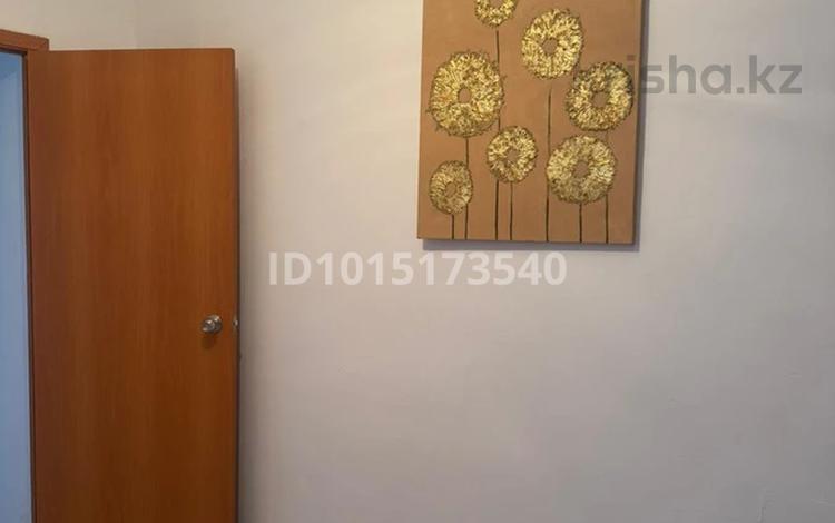 2-бөлмелі пәтер · 57 м² · 1/9 қабат, 10 мкр 20, бағасы: 90 000 ₸ в Аксае — фото 2