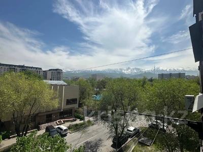 1-бөлмелі пәтер · 36 м² · 5/5 қабат, Абдуллиных 43 — Айтеке би, бағасы: 37 млн ₸ в Алматы, Медеуский р-н