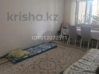 2-бөлмелі пәтер · 54 м² · 1/5 қабат, ул. Толе Би, бағасы: 14 млн ₸ в Кентау