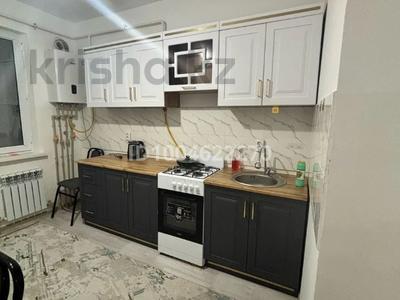 Аренда квартир в Туркестанской обл.: 3-комнатная квартира · 70 м² · 7/7 этаж, 11 көше 19/2 — Шапағаттың жанында за 120 000 〒 3-комнатная квартира · 70 м² · 7/7 этаж, 11 көше 19/2 — Шапағаттың жанында за 120 000 〒 в Туркестане